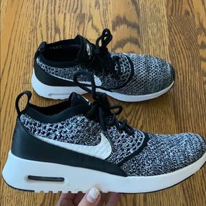 Women’s Nile Air Max Thea Ultra